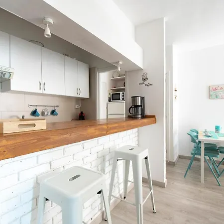 Apartment Sunny & Cute With Sea Views *